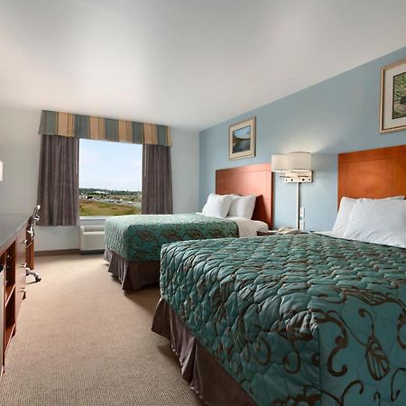Days Inn By Wyndham Watertown Fort Drum Evans Mills Esterno foto