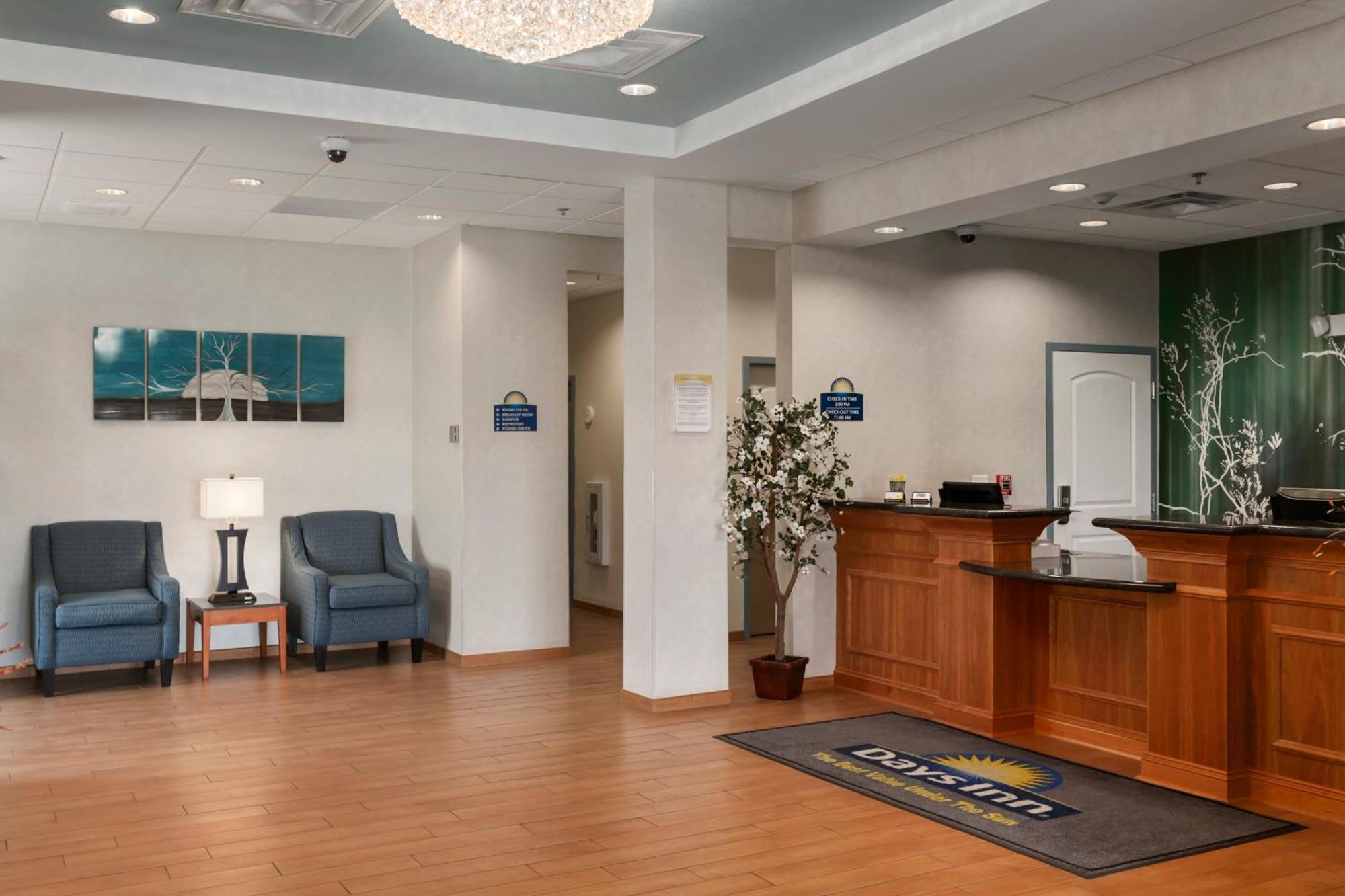 Days Inn By Wyndham Watertown Fort Drum Evans Mills Esterno foto